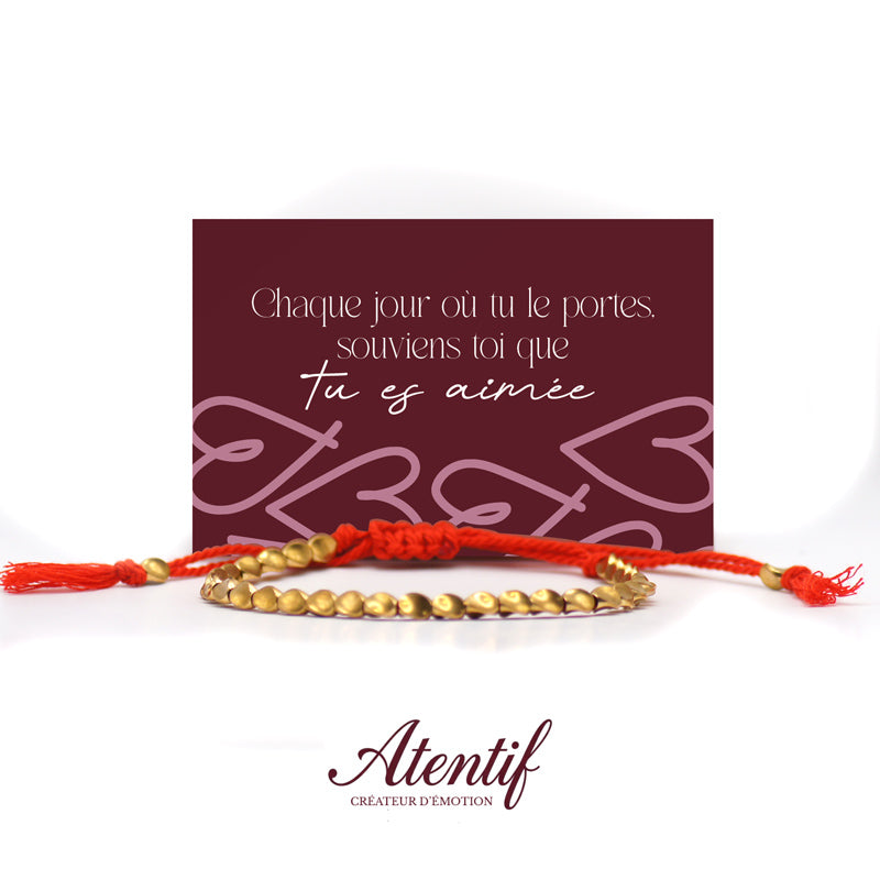 Bracelet Perles Dorées avec Cordon Tressé Rouge